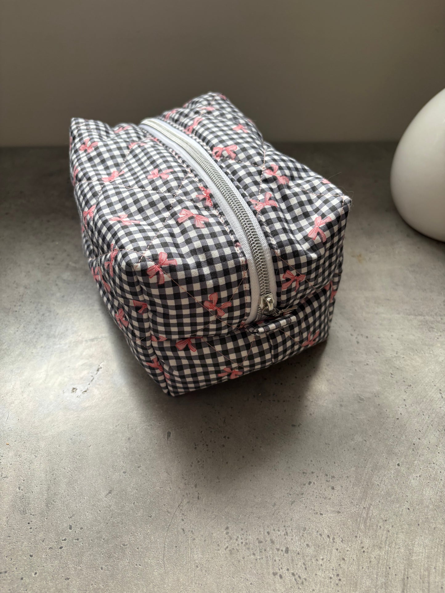 Pink bow boxy pouch (large)