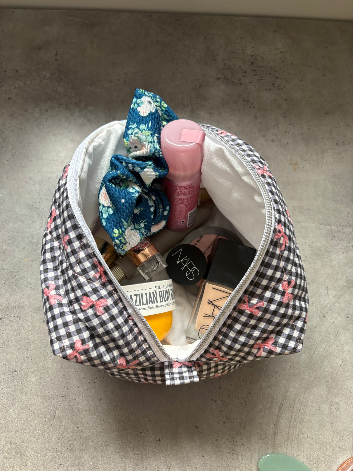 Pink bow boxy pouch (large)