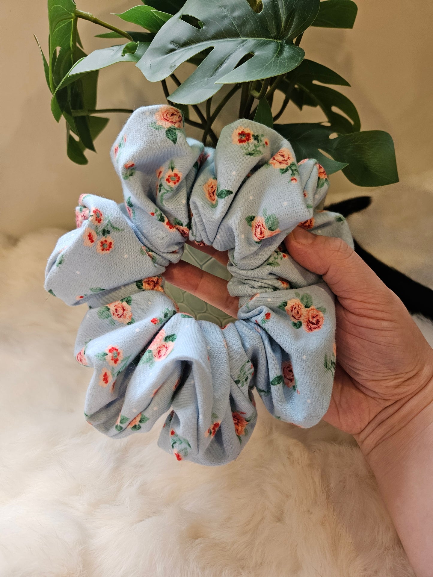 Bonnie XL Scrunchie