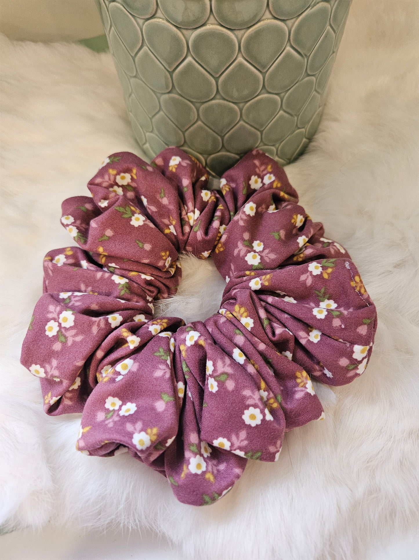 Chelsea XL Knit Scrunchie