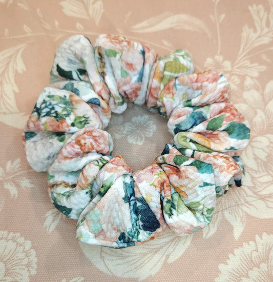 Garden Party Mini Scrunchie